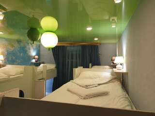 Гостиница Зеленая лампа Владивосток Спальное место на двухъярусной кровати в общем номере для мужчин-6