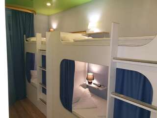 Гостиница Зеленая лампа Владивосток Спальное место на двухъярусной кровати в общем номере для мужчин-5